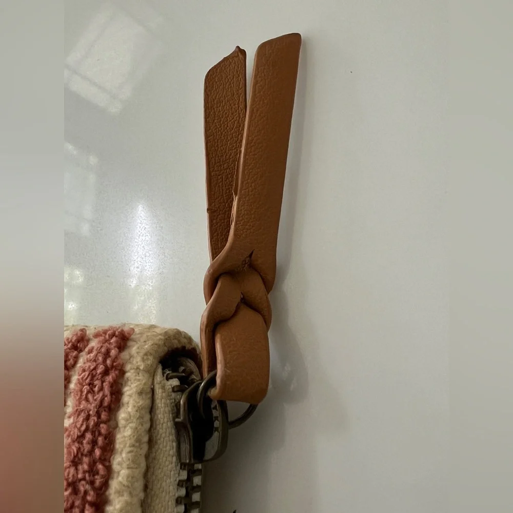 Universal Thread Wallet Small Zip Cream with Brown Strips